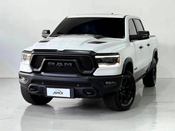 RAM 1500 5.7 V8 GASOLINA REBEL CD 4X4 AUTOMÁTICO RAM 1500 5.7 V8 GASOLINA REBEL CD 4X4 AUTOMÁTICO